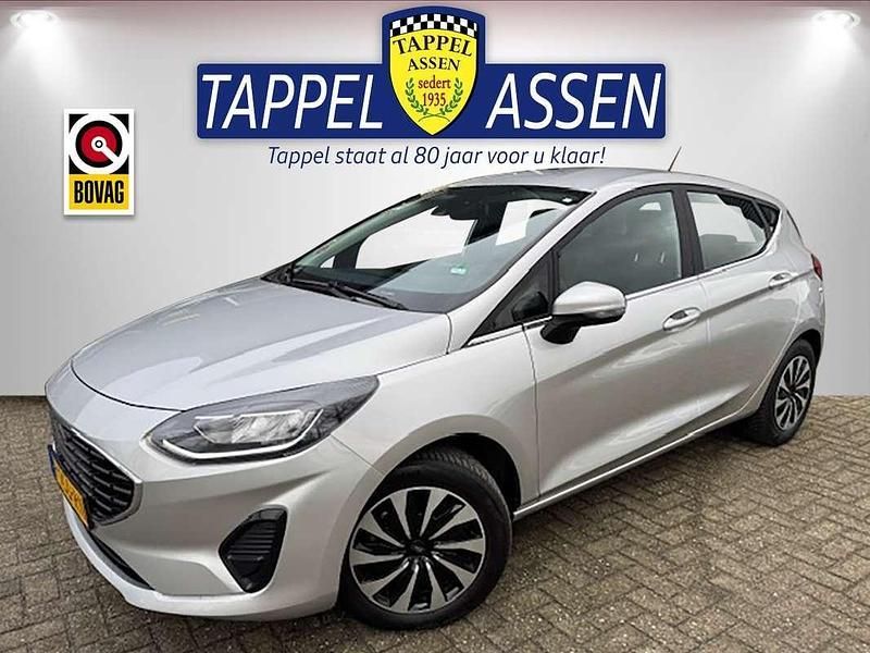 Grijs Gebruikt 2022 Ford Fiesta Titanium Hatchback | € 14.900 (Goede deal) - Afbeelding 1/4