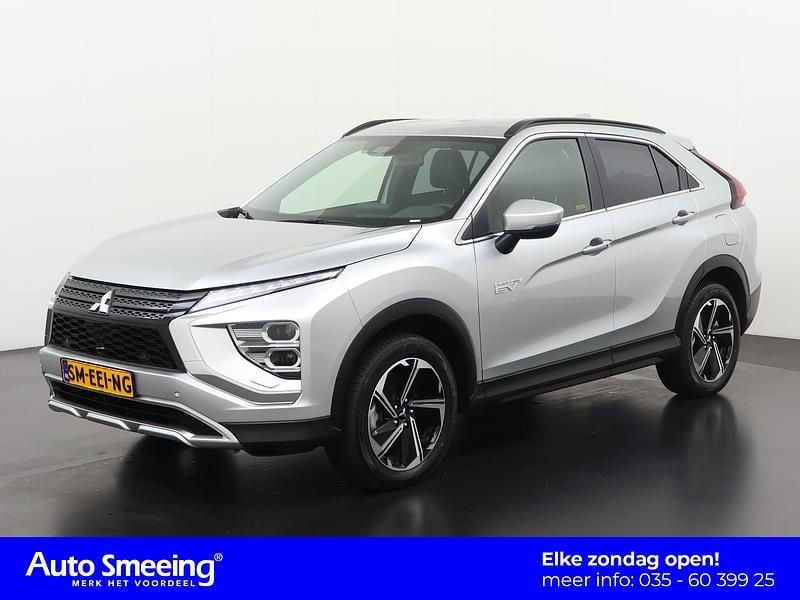 Grijs Gebruikt 2024 Mitsubishi Eclipse Cross Intense+ SUV | € 28.690 (Goede deal) - Afbeelding 1/4