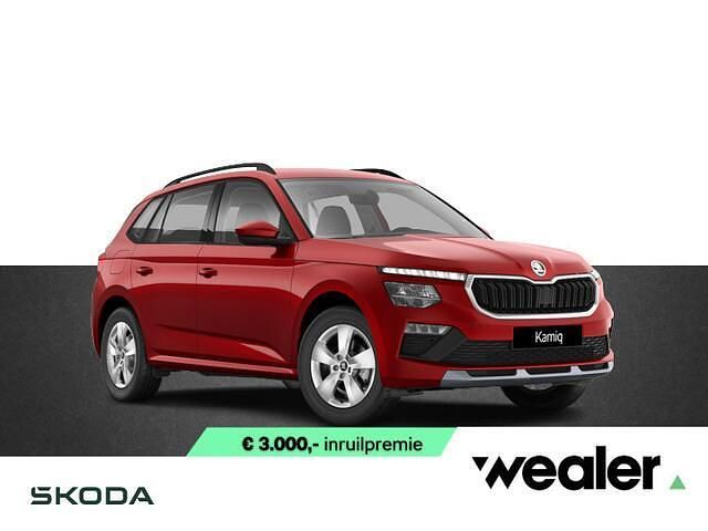 Rood Nieuw 2025 Skoda Kamiq Selection SUV | € 33.990 (Iets duurder) - Afbeelding 1/4