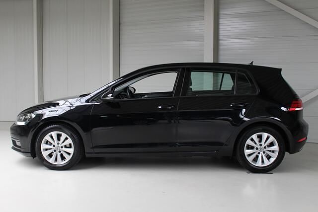 Occasion VW Golf VIII Comfortline 131 PK (96 kW) 2020 Zwart Hatchback