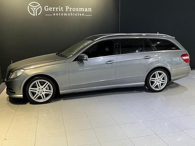 Occasion Mercedes E500 Avantgarde 2012 Zilver (metallic) Stationwagen