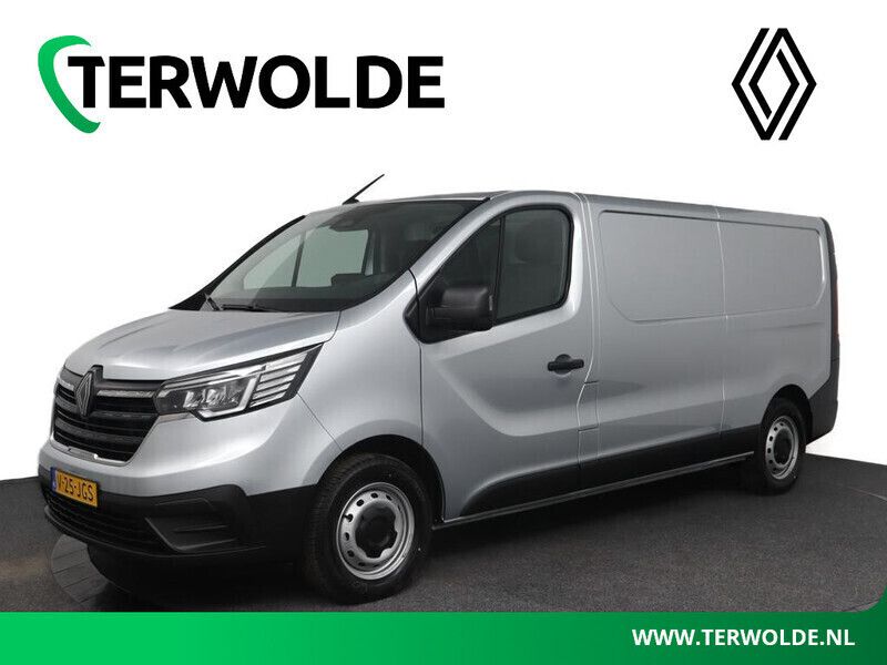 Grijs Gebruikt 2024 Renault Trafic Van | € 29.900 - Afbeelding 1/4