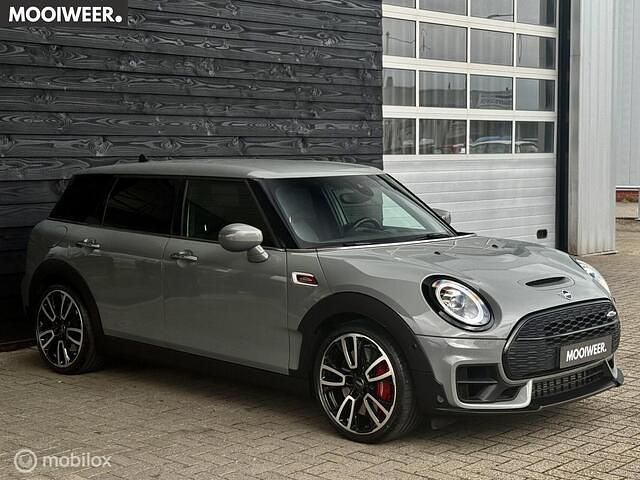 Grijs Gebruikt 2020 Mini John Cooper Works Clubman Chili Stationwagen | € 28.990 (Eerlijke prijs) - Afbeelding 1/4