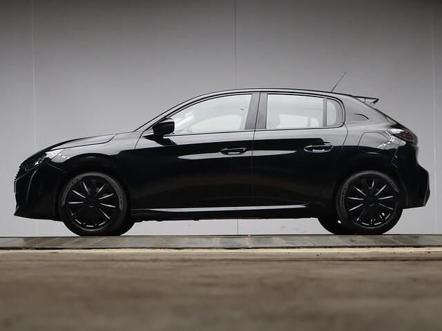 Zwart (metallic) Occasion 2021 Peugeot 208 Active Hatchback | € 11.945 (Eerlijke prijs) - Afbeelding 1/4