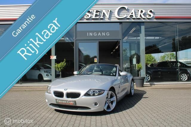 Grijs Gebruikt 2005 BMW Z4 Cabriolet | € 8.950 (Eerlijke prijs) - Afbeelding 1/4