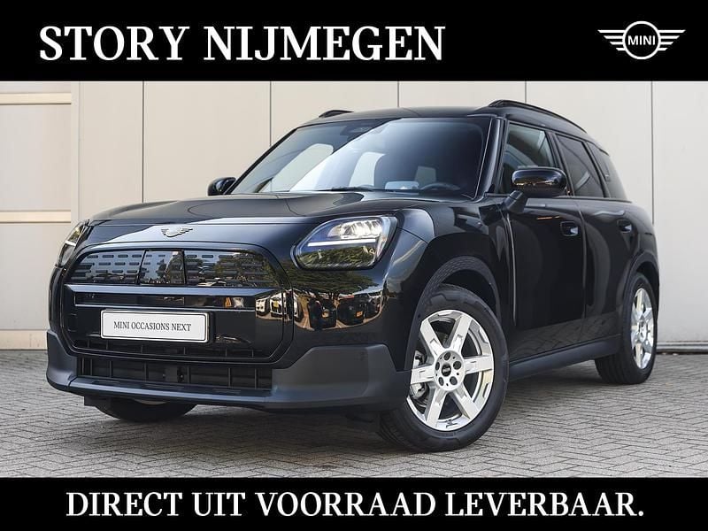 Zwart Nieuw 2025 Mini Countryman SUV | € 39.000 (Super prijs) - Afbeelding 1/4