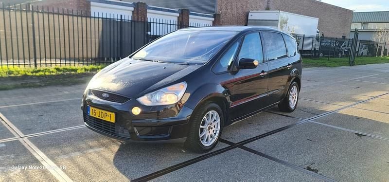 Zwart (metallic) Occasion 2009 Ford S-MAX S MPV | € 1.099 (Goede deal) - Afbeelding 1/4