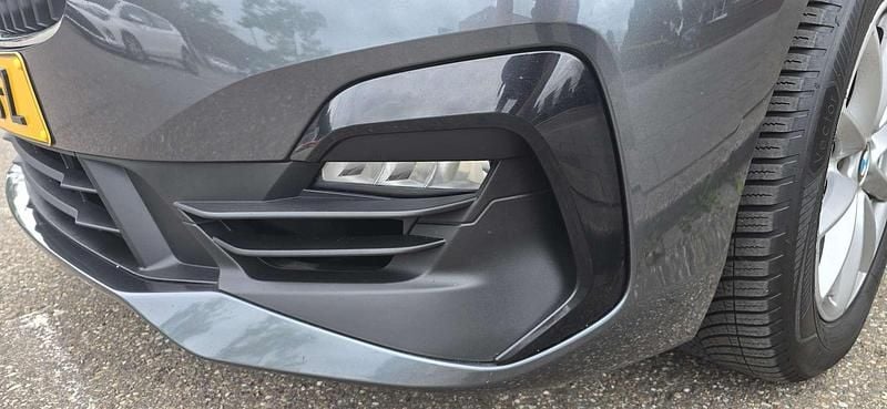 Occasion BMW 218 Executive 140 PK (102 kW) 2019 Grijs MPV