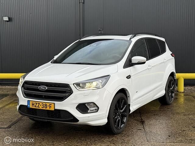 Occasion Ford Kuga ST-Line 175 PK (128 kW) 2018 Wit SUV