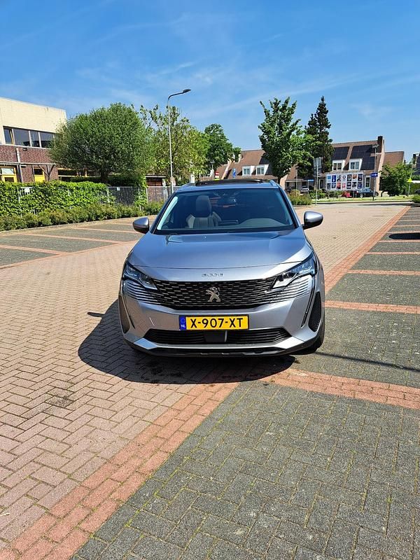 Occasion Peugeot 3008 Allure 131 PK (96 kW) 2021 Grijs (metallic) SUV