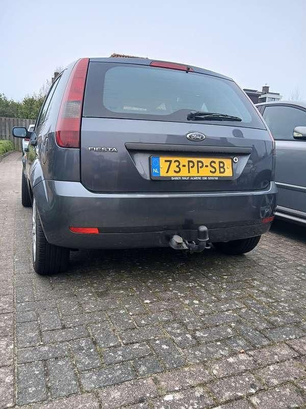 Occasion Ford Fiesta Futura 101 PK (74 kW) 2004 Hatchback