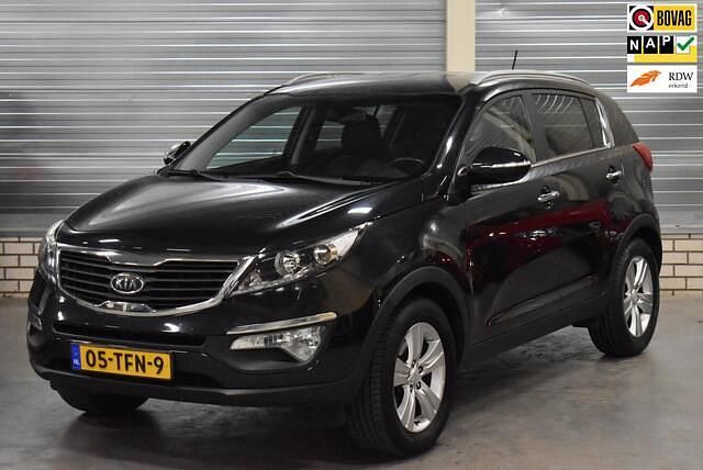 Zwart Gebruikt 2012 Kia Sportage SUV | € 9.950 (Eerlijke prijs) - Afbeelding 1/4