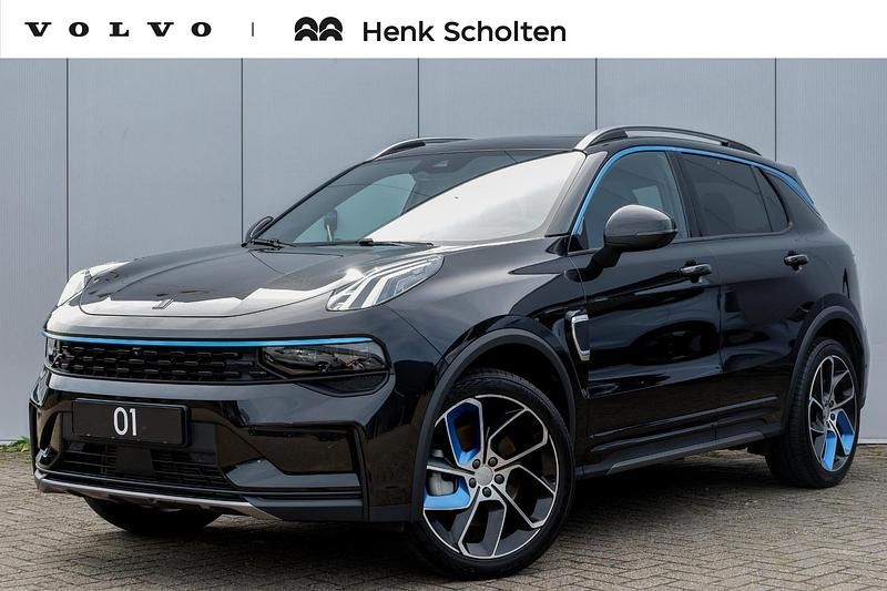 Zwart Gebruikt 2024 Lynk & Co 01 SUV | € 29.950 (Eerlijke prijs) - Afbeelding 1/4