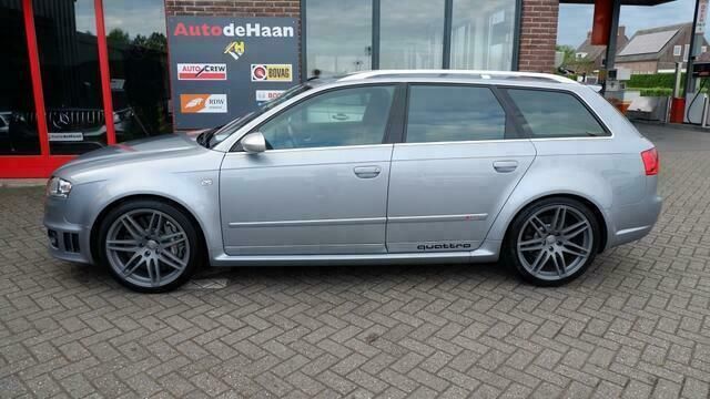 Occasion Audi RS4 571 PK (419 kW) 2006 Grijs Stationwagen