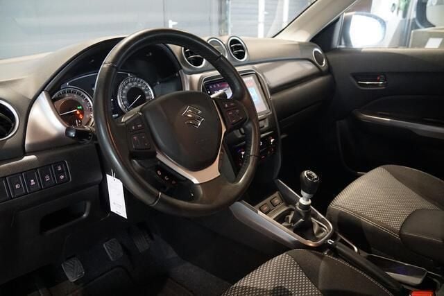 Occasion Suzuki Vitara 129 PK (94 kW) 2022 Grijs SUV