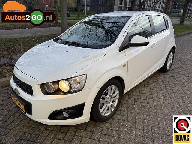 Wit Gebruikt 2012 Chevrolet Aveo LTZ Hatchback | € 5.900 (Duur) - Afbeelding 1/4