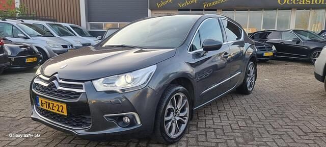 Grijs Gebruikt 2014 Citroën DS4 So Chic Hatchback | € 7.750 (Eerlijke prijs) - Afbeelding 1/4