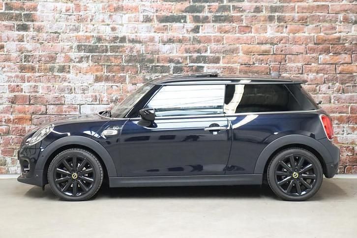 Occasion Mini Cooper 136 PK (100 kW) 2020 Blauw Hatchback