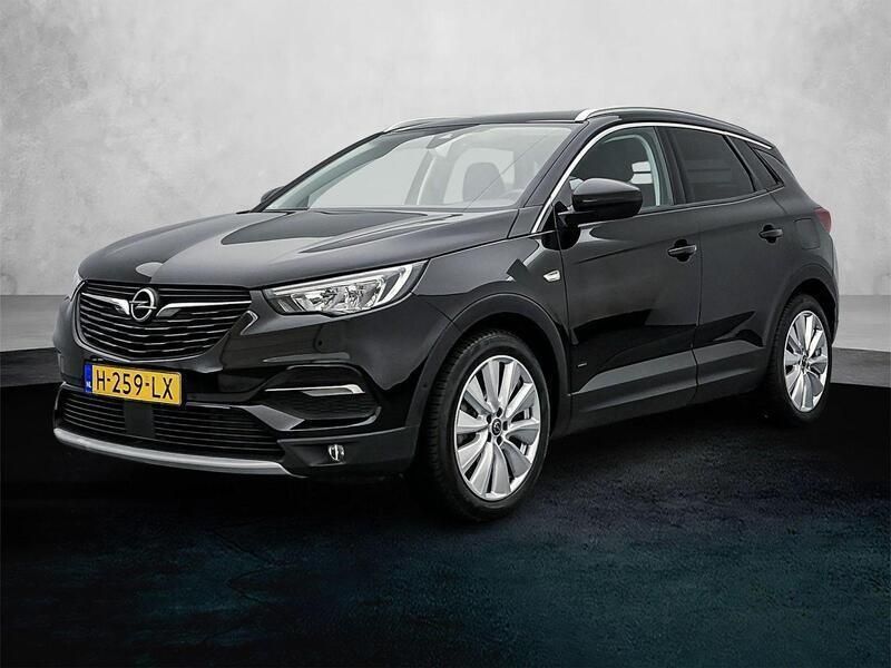 Zwart Gebruikt 2020 Opel Grandland X Innovation SUV | € 24.295 (Iets duurder) - Afbeelding 1/2