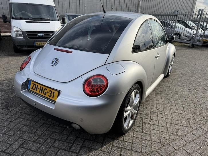 Occasion VW New Beetle Highline 116 PK (85 kW) 1999 Grijs Hatchback