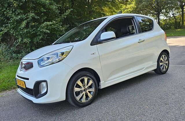 Wit Gebruikt 2015 Kia Picanto Hatchback | € 4.500 (Iets duurder) - Afbeelding 1/4