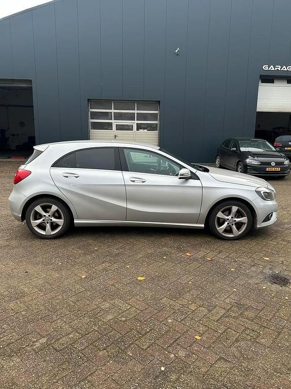 Occasion Mercedes A180 Prestige 122 PK (89 kW) 2014 Zilver Stationwagen