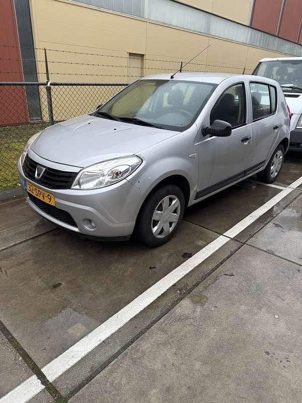 Occasion Dacia Sandero Ambiance 75 PK (55 kW) 2011 Grijs Hatchback