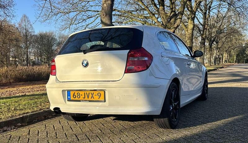 Occasion BMW 116 122 PK (89 kW) 2009 Wit Hatchback