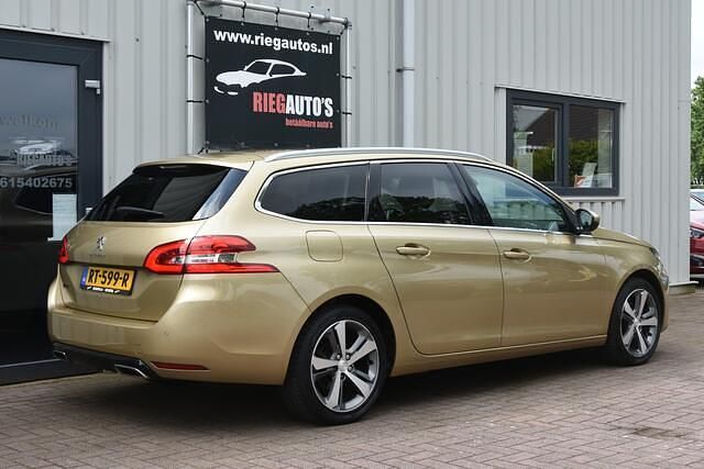 Occasion Peugeot 308 SW Allure 131 PK (96 kW) 2018 Geel Stationwagen
