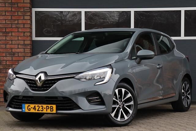 Grijs (metallic) Occasion 2019 Renault Clio IV Zen Hatchback | € 12.450 (Eerlijke prijs) - Afbeelding 1/4