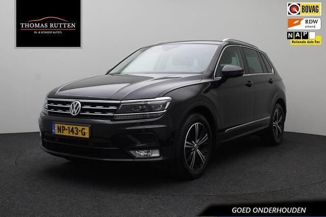 Zwart Occasion 2017 VW Tiguan SUV | € 16.950 (Super prijs) - Afbeelding 1/4