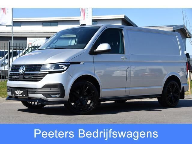 Occasion VW T6.1 Highline 150 PK (110 kW) 2022 Zilver Van
