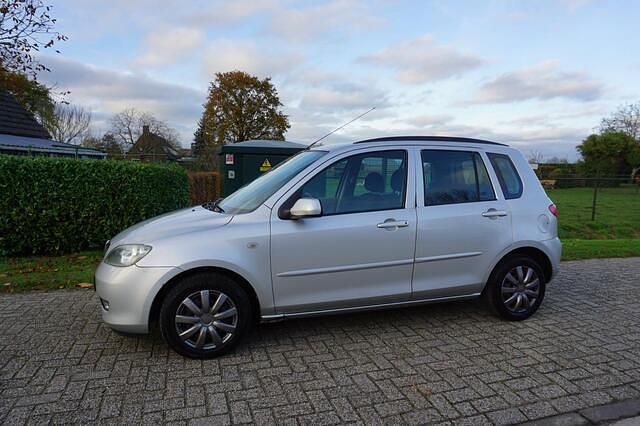 Occasion Mazda 2 Exclusive 80 PK (58 kW) 2003 Grijs MPV