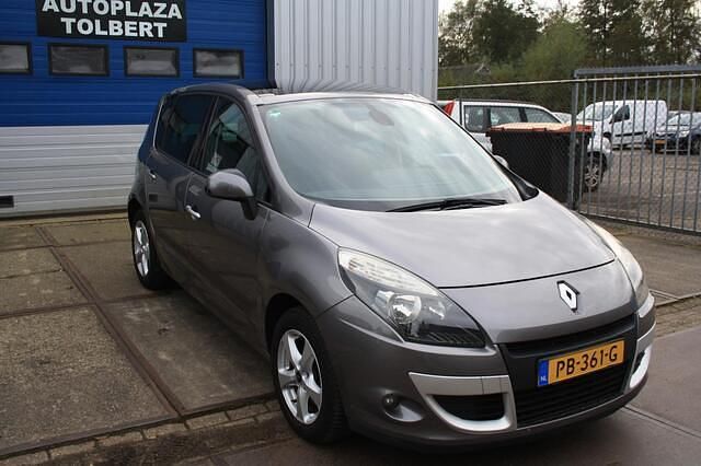 Occasion Renault Scénic III Expression 140 PK (102 kW) 2009 Grijs MPV
