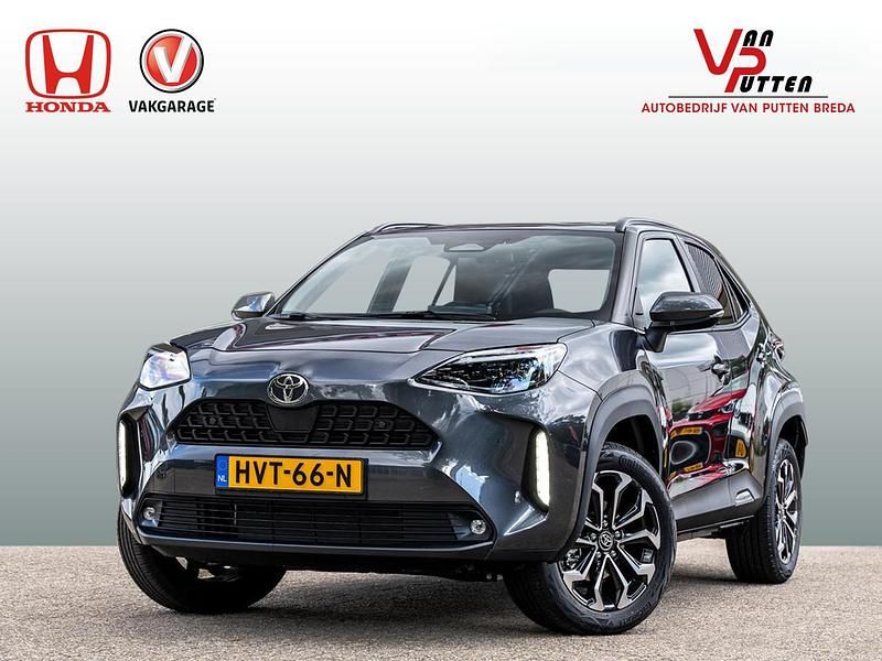 Grijs Nieuw 2025 Toyota Yaris Cross Team SUV | € 31.500 (Iets duurder) - Afbeelding 1/4