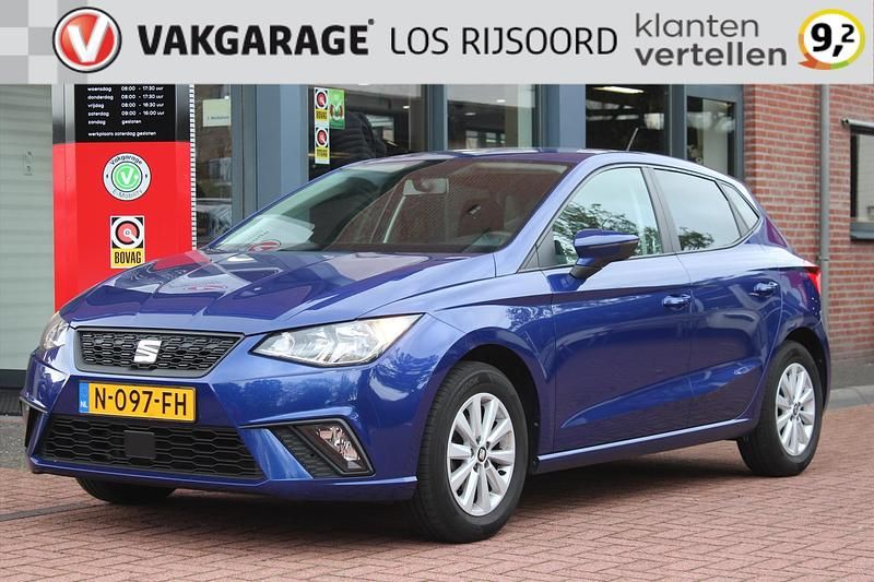 Blauw Gebruikt 2021 Seat Ibiza Business Hatchback | € 14.785 (Eerlijke prijs) - Afbeelding 1/4