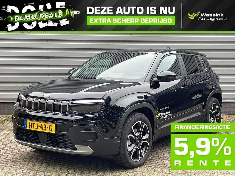 Zwart Gebruikt 2025 Jeep Avenger Summit SUV | € 35.399 (Iets duurder) - Afbeelding 1/3