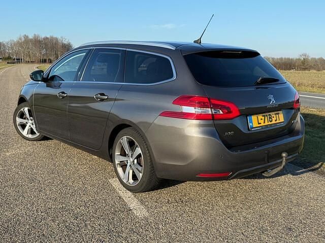 Occasion Peugeot 308 SW GT-line 131 PK (96 kW) 2017 Grijs (metallic) Stationwagen
