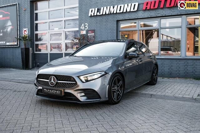 Grijs Gebruikt 2018 Mercedes A200 Business Hatchback | € 20.000 (Eerlijke prijs) - Afbeelding 1/4