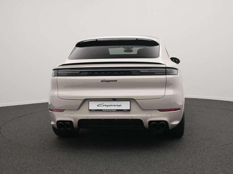 Nieuw Porsche Cayenne Black Edition 470 PK (345 kW) 2025 Beige SUV