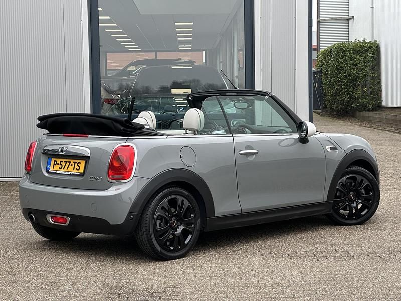 Occasion Mini Cooper Cabriolet Business 136 PK (100 kW) 2022 Grijs Cabriolet