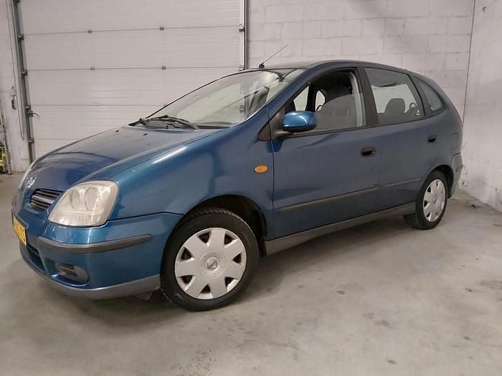 Occasion Nissan Almera Tino Visia 116 PK (85 kW) 2004 Blauw (metallic) MPV