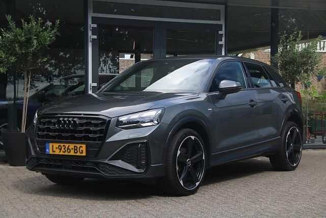 Grijs Gebruikt 2021 Audi Q2 Black Edition SUV | € 24.990 (Iets duurder) - Afbeelding 1/4