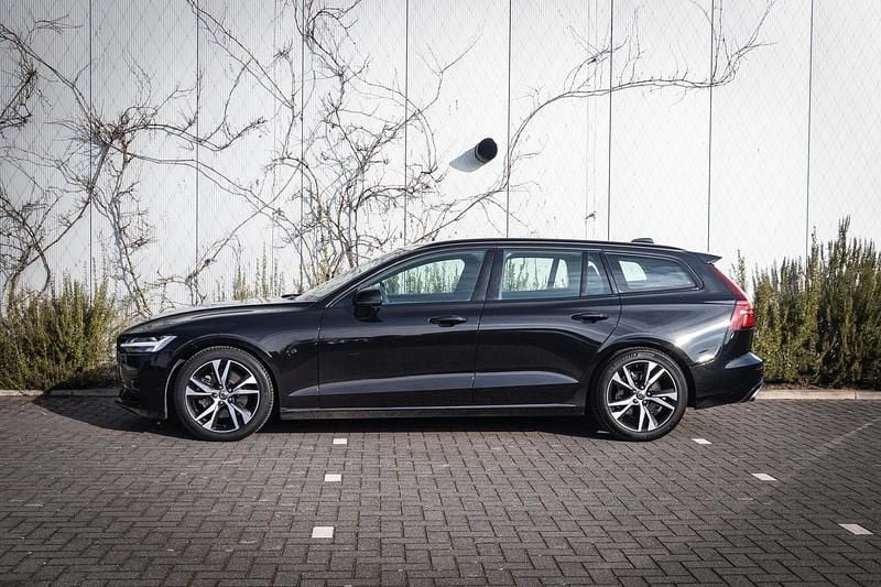 Occasion Volvo V60 R-Design 2020 Zwart Stationwagen