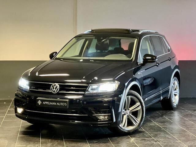 Zwart Gebruikt 2017 VW Tiguan Highline SUV | € 33.900 - Afbeelding 1/4