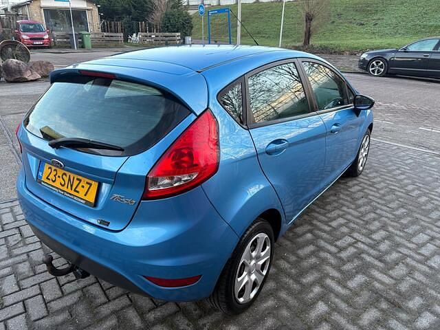 Occasion Ford Fiesta Limited 60 PK (44 kW) 2011 Blauw (metallic) Hatchback