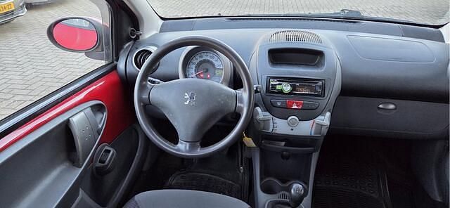 Occasion Peugeot 107 68 PK (50 kW) 2007 Rood Hatchback