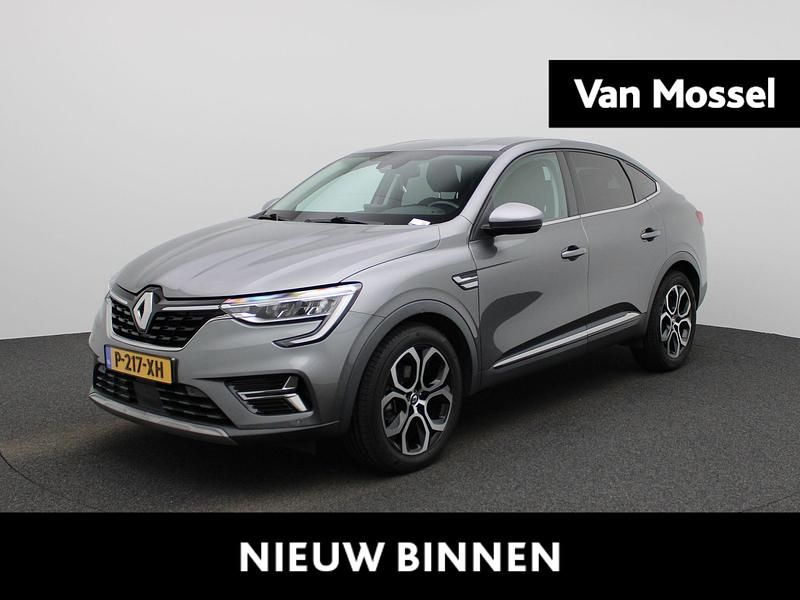 Grijs Gebruikt 2022 Renault Arkana Intens SUV | € 22.900 (Goede deal) - Afbeelding 1/4