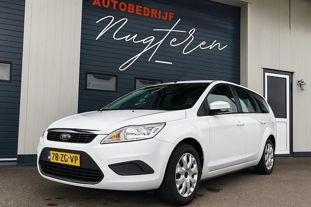 Wit Gebruikt 2008 Ford Focus Trend Stationwagen | € 1.450 (Eerlijke prijs) - Afbeelding 1/4