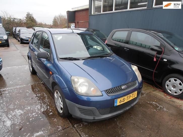 Blauw Gebruikt 2006 Ford Fiesta ST Hatchback | € 1.250 (Eerlijke prijs) - Afbeelding 1/4